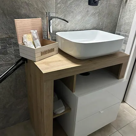 Altro Cielo Πανσιόν